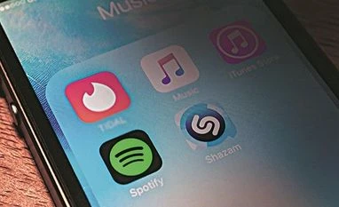 US senators question Apple and Google on app store dominance: Details here apps, digital, unfair trade practices, antitrust law, competition, online, tinder, shazam, spotify, itunes, apple, google