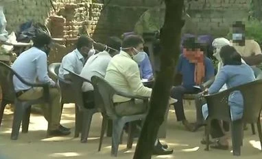 Opposition leaders meet Hathras victim's family, continue attack on UP govt Hathras