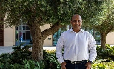 Sanjay Shah: The unemployed trader who became a $700 million exile Sanjay Shah