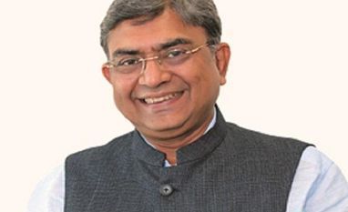 PHDCCI chief Sanjay Aggarwal wants highest income tax rate cut to 25% Sanjay Aggarwal