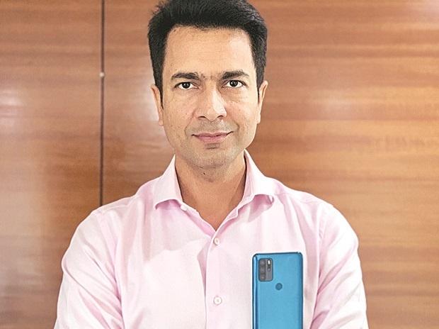 Failed to match pricing offered by Chinese firms: Micromax's Rahul