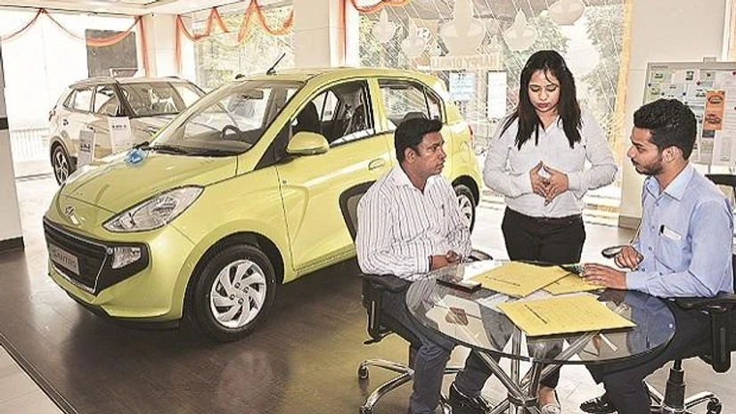 Auto industry hopes for smooth ride in New Year after a bumpy 2021 Auto industry hopes for smooth ride in New Year after a bumpy 2021