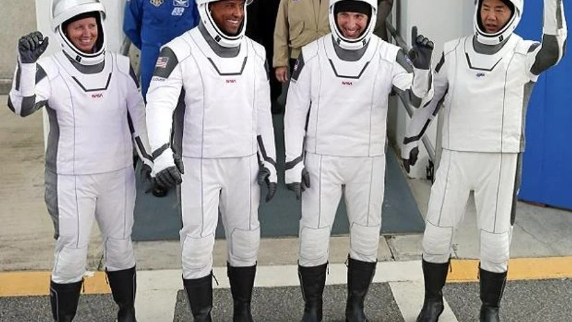 SpaceX astronauts SpaceX astronauts