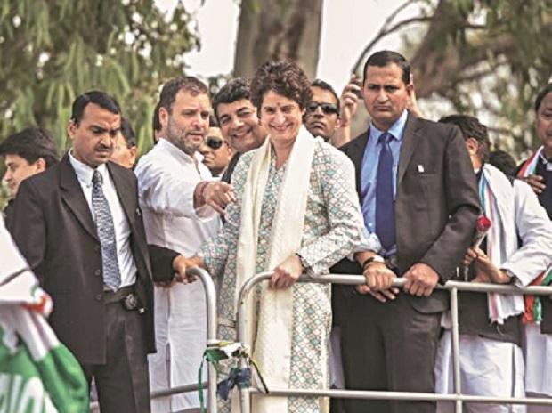 Facing unsparing dissent within the party, Congress on the edge, again Facing unsparing dissent within the party, Congress on the edge, again