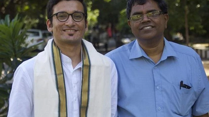 Pranjal Mehta, Prof. Satya Chakravarthy, The ePlane Company Pranjal Mehta, Prof. Satya Chakravarthy, The ePlane Company