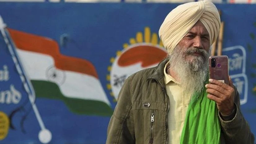 Farmers at Ghazipur border, Delhi farmer protest Farmers at Ghazipur border during their protest against Centres agri-laws, in New Delhi, Thursday, Dec. 10, 2020. (PTI Photo/Ravi Choudhary)