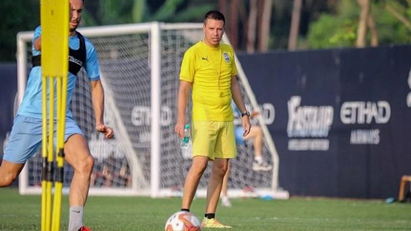 Sergio Lobera, Mumbai City FC head coach Sergio Lobera, Mumbai City FC head coach