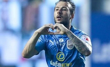 ISL-7: Mumbai City inflict first defeat of season on Hyderabad FC ADAM LE FONDRE, Mumbai city fc, ISL