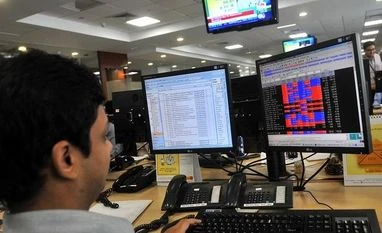 Two stocks that Vaishali Parekh of Prabhudas Lilladher is bullish on The stock of HUL indicates a positive trend reversal on technical charts