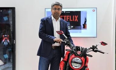 Hero Electric targets 10-15% growth in 20-21, scouts for PE investors Naveen Munjal, Hero Electric