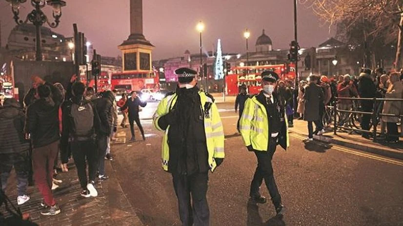 UK, coronavirus, covid, lockdown, restrictions UK, coronavirus, covid, lockdown, restrictions