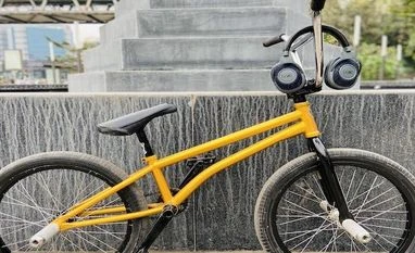 Warburg Pincus puts $100 million in Indian consumer electronics firm boAt boAT