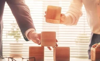 education, strategy, management, mba, leaders, senior positions, foreign education, degree, students, candidates education, strategy, management, mba, leaders, senior positions, foreign education, degree, students, candidates