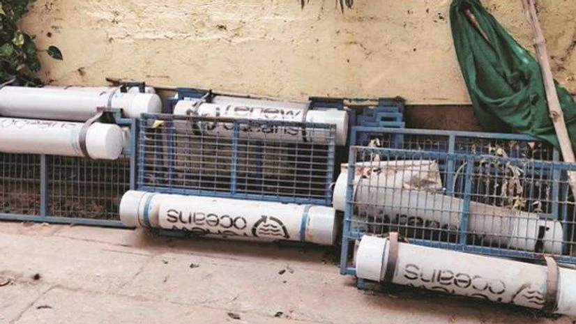 Litter traps Litter traps