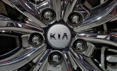 Kia India crosses 500,000 sales mark in less then 3 years of commencing ops Kia Motors