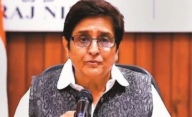 By removing Kiran Bedi, BJP strikes at the heart of Congress' campaign Kiran Bedi