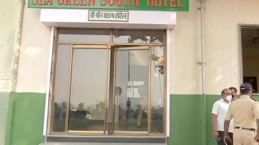 Mumbai Hotel Mumbai Hotel