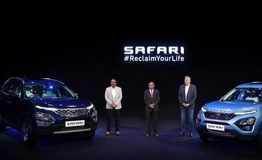 Tata Motors, Tata Safari Tata Motors, Tata Safari