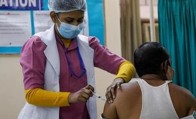 Covid vaccination Phase-II: Check if you are eligible to get a shot covid vaccine, coronavirus