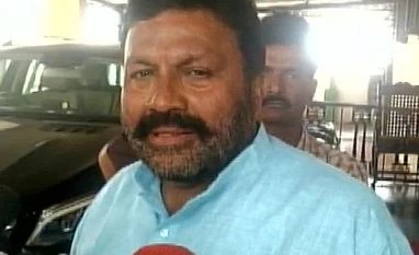 Karnataka minister takes Covid-19 vaccine at home, triggers controversy Karnataka Agriculture Minister B C Patil