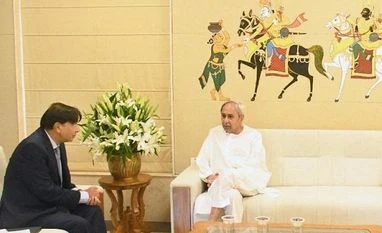 ArcelorMittal inks pact with Odisha to set up Rs 50,000 cr steel plant Naveen Patnaik