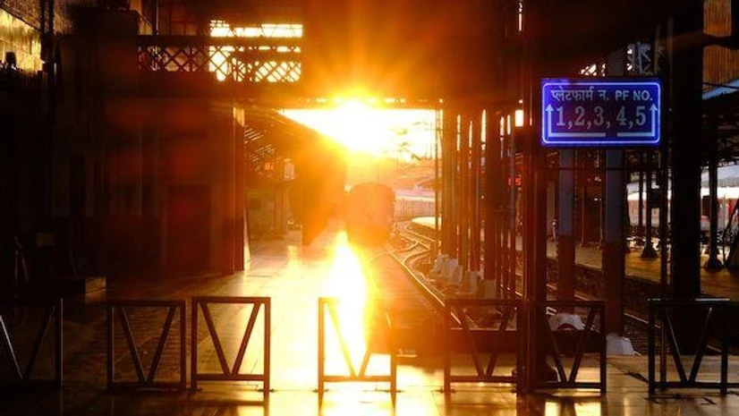 Indian Railways, trains, train track Attention now turns to companies planning to seek bids for local-currency notes on Friday: National Highways Authority of India, LIC Housing Finance and Housing Development Finance Corp