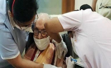 Transgenders in UP to get access to govt-run old age home facility Old woman, Covid-19 vaccine