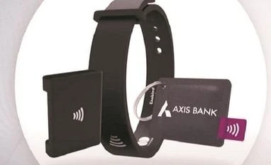 Stay secure: Treat wearables on par with cards to make contactless payments wearable device, axis bank, digital payments, online, transactions, devices