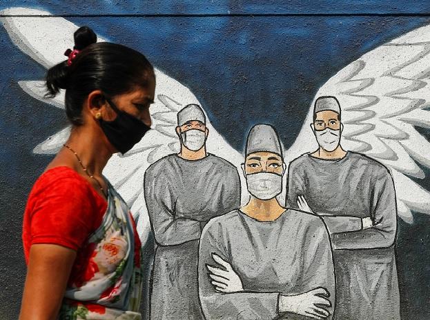 Hotels, malls face tighter curbs in Maharashtra amid spike in Covid cases