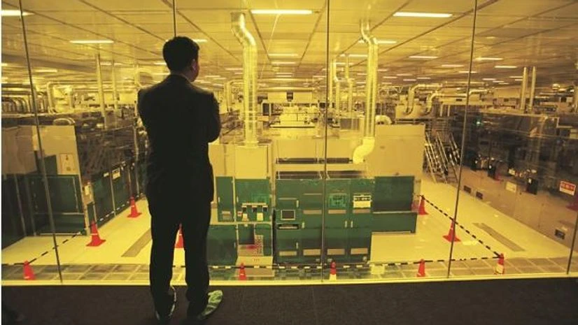 Display fabrication units Display fabrication units