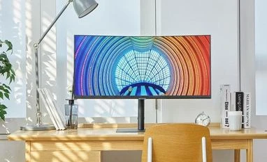 Samsung Electronics leads global curved monitor market in Q2: Report samsung monitors