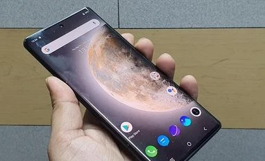 Hong Kong-based airline bans Vivo phones post airport fire: Report Vivo X60 Pro