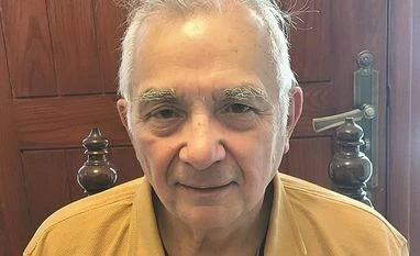 Welcome re-engagement process between India & Pak: Ashraf Jehangir Qazi Ashraf Jehangir Qazi, former Pakistan high commissioner to India