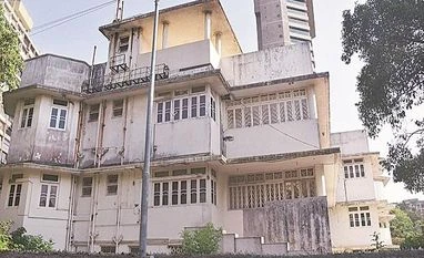 Damani's close associates buy 23 flats for Rs 1,200 crore in Mumbai: Report Madhukunj, Radhakishan Damani's Rs 1,001-crore purchase