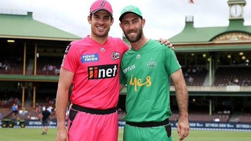 Moises Henriques with Glenn Maxwell Moises Henriques with Glenn Maxwell