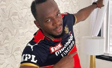 Usain Bolt posts picture in RCB jersey, cheers for the team ahead of IPL Usain Bolt, RCB, IPL