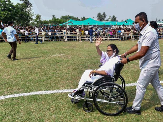 Incompetence of PM Modi, Amit Shah leading to rising Covid-19 cases: Mamata Incompetence of PM Modi, Amit Shah leading to rising Covid-19 cases: Mamata