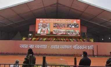 Modi tempers attack on Mamata as he winds up West Bengal poll campaign Modi