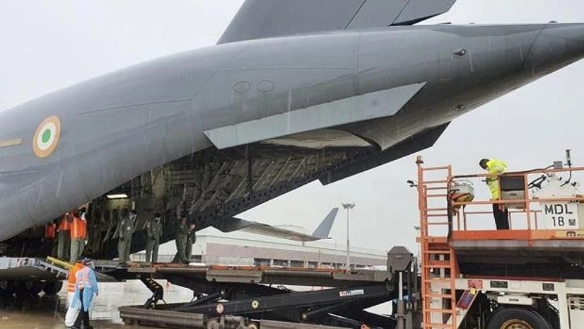 Photo: Singapore embassy in India IAF, cryogenic tanks, cryogenic containers