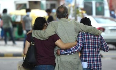 Delhi records over 19,000 Covid cases in a day; positivity rate below 25% covid patient