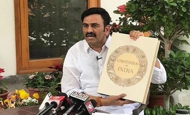 Andhra Pradesh: Ruling YSRC rebel MP held on charges including sedition K Raghu Ramakrishna Raju