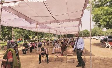 At Delhi hospitals, shortage and a long wait for Covid-19 vaccine Institute of Liver and Biliary Sciences, vaccination, vaccine, coronavirus, covid