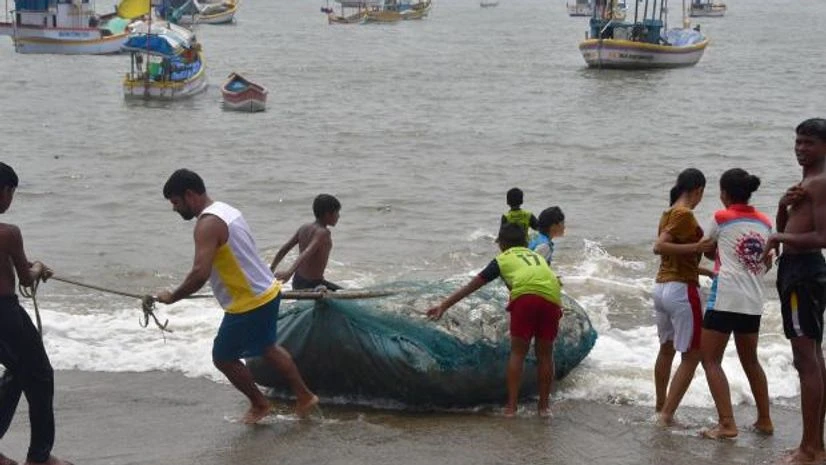 cyclone tauktae False tsunami alert triggers panic at Porvorim in Goa; probe ordered