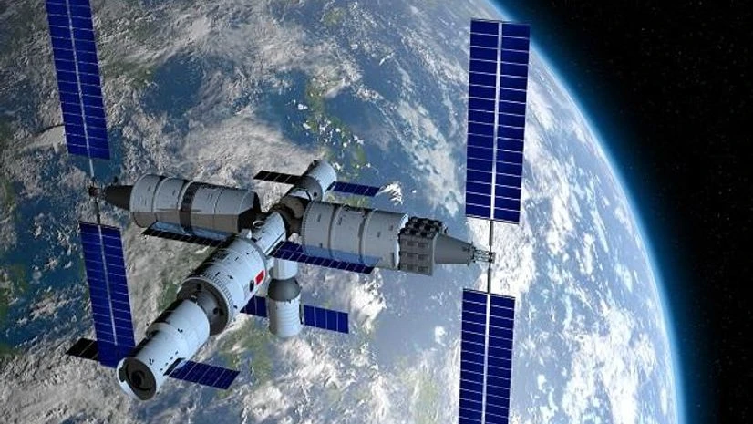 China set to launch manned mission with 3 astronauts for its space station