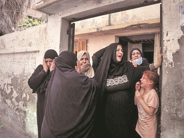 Death, destruction in Gaza continue as Israel defies truce call