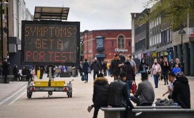 Global Covid-19 caseload tops 253.2 mn, deaths surge to more than 5.10 mn Coronavirus UK