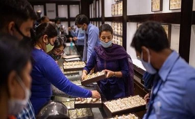 Gold price today at Rs 46,190 per 10 gm, silver trending at Rs 67,900 a kg Gold Buyers