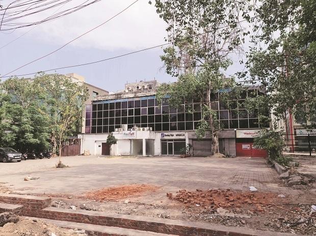 As Delhi unlocks, manufacturers and realtors face severe roadblocks