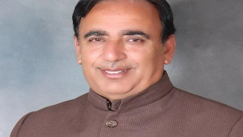 Narinder Bragta Narinder Bragta