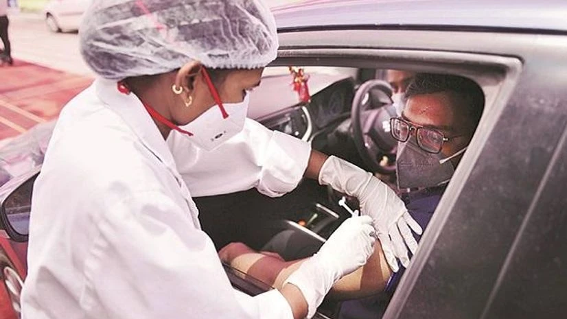 coronavirus, Covid-19, vaccination, vaccine coronavirus, Covid-19, vaccination, vaccine